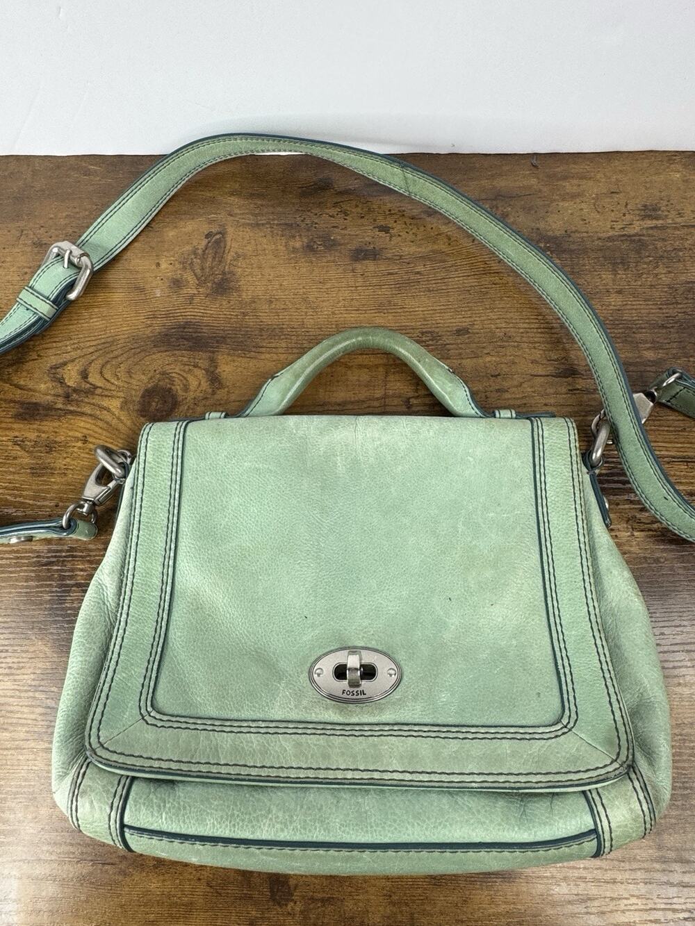 Vintage Fossil Maddox Mint Green Lamb Leather Satchel Crossbody Turn Lock Purse